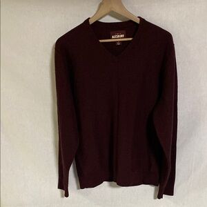 Alesbury Riverside Burgundy Heather V-Neck Sweater 100% Cotton Long SleeveDesign